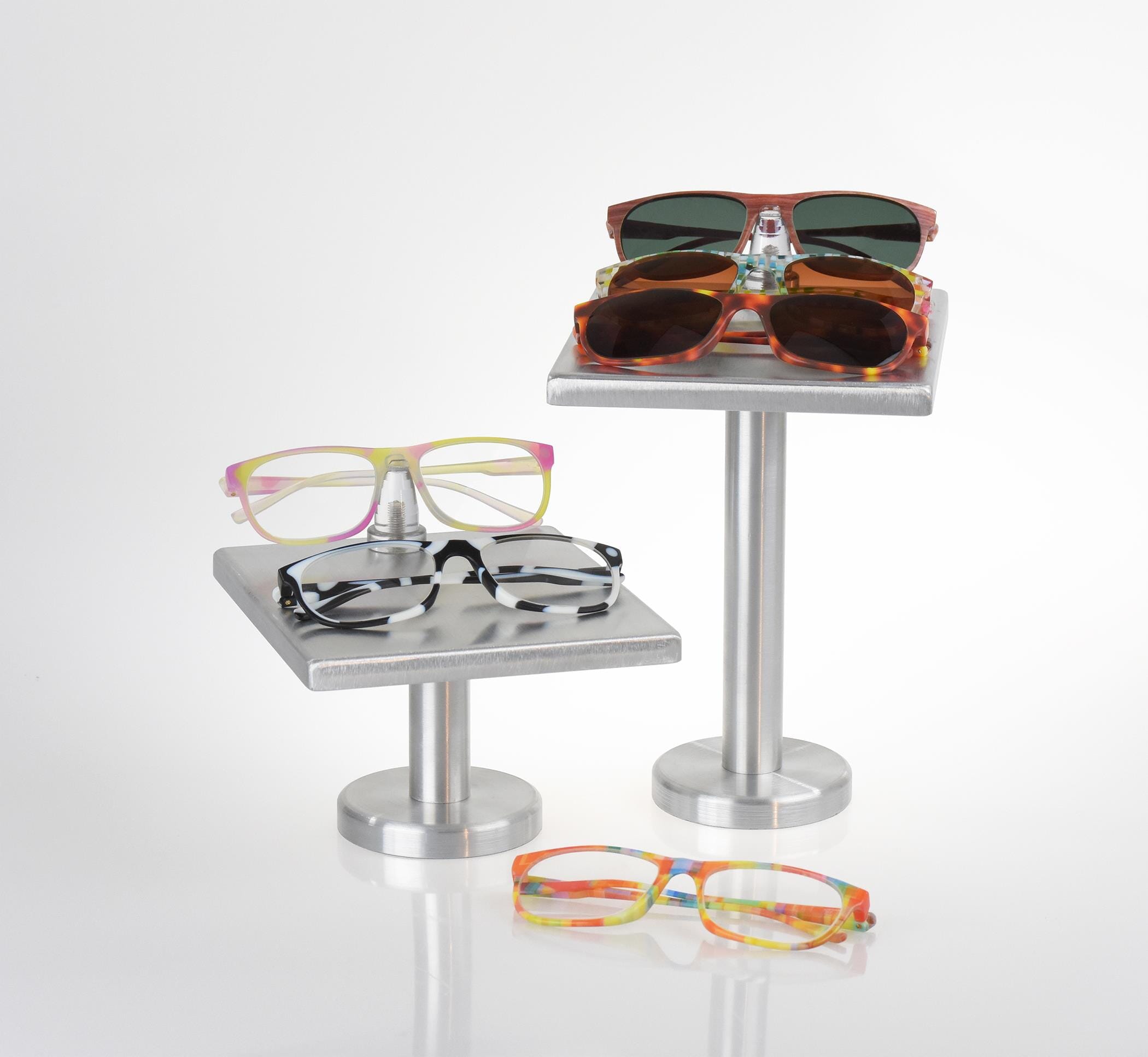 Multiple VeroFlex Glasses